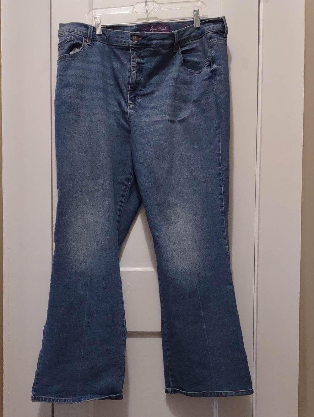 Blue Denim Bootcut Gloria Vanderbilt Amanda Woman's Jeans
